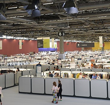 Bursa'dan 59 tekstil firması Paris'teki "Premiere Vision Fuarı"na katıldı