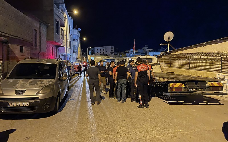 Kilis'te çıkan silahlı kavgada 3 kişi yaralandı