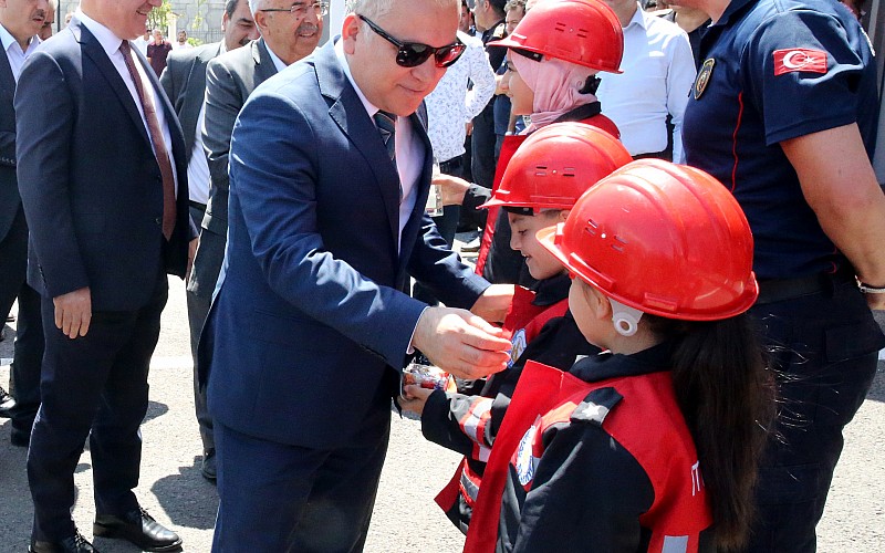 Sivas'ta yeni itfaiye binası hizmete açıldı