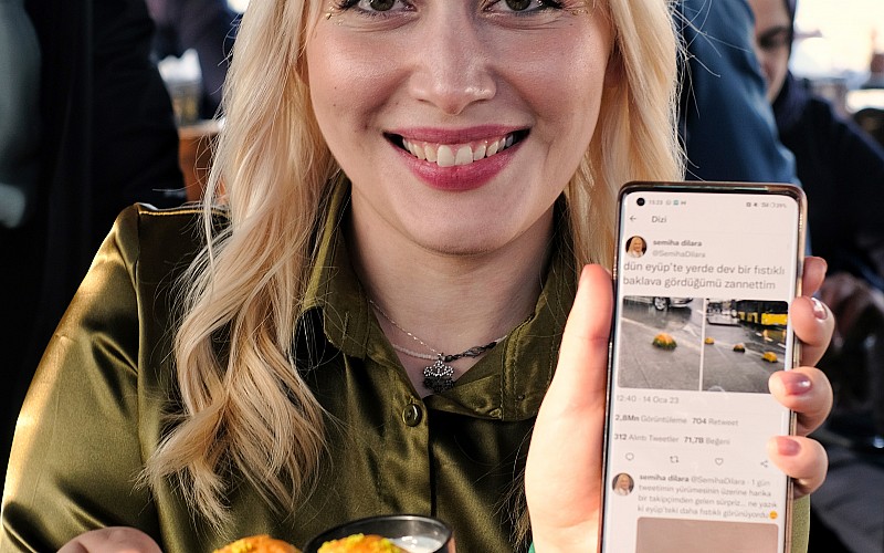Sosyal medya paylaşımıyla "Türkiye'ye baklava yediren kız", gelen olumlu tepkileri anlattı