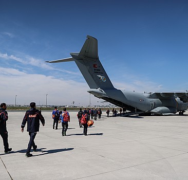 Selden etkilenen Şanlıurfa'ya askeri nakliye uçağıyla 29 AFAD personeli gönderildi