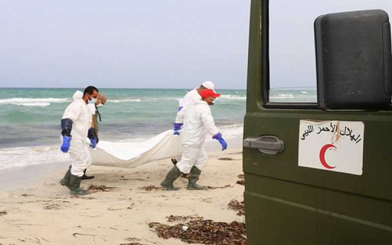 85 göçmen cesedi sahile vurdu