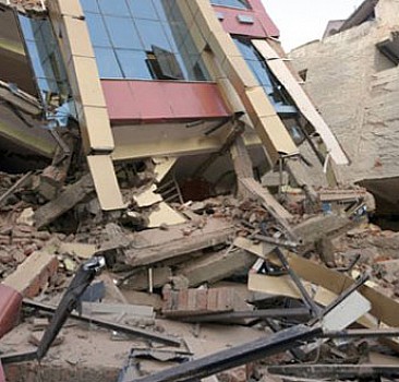 Afganistan depreminde son durum