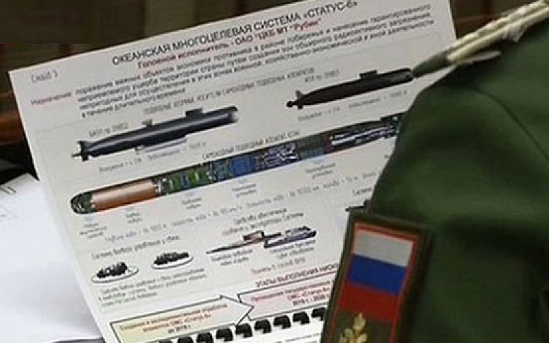 Rusya'nın gizli nükleer denizaltısı sızdı