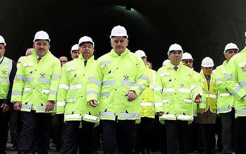 Türkiye'nin en uzun YHT tüneli açıldı