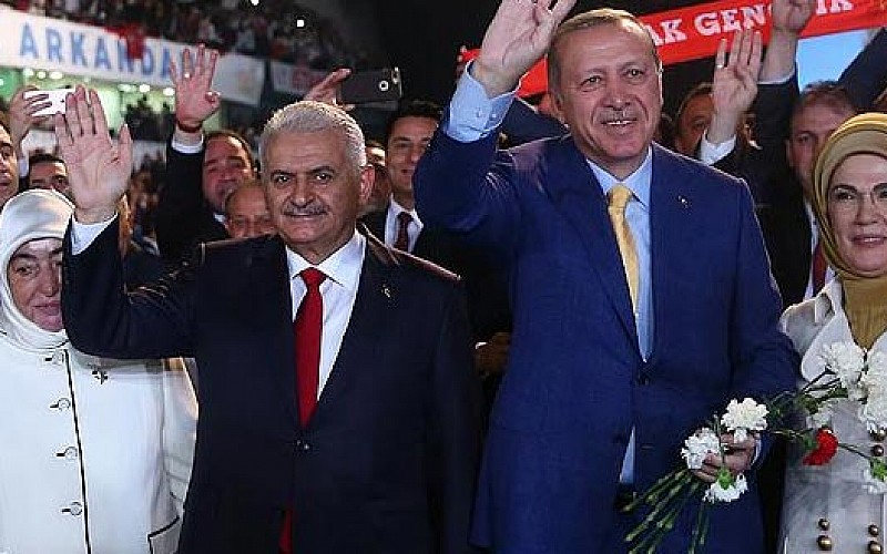 AK Parti'de Olağanüstü Büyük Kongre heyecanı