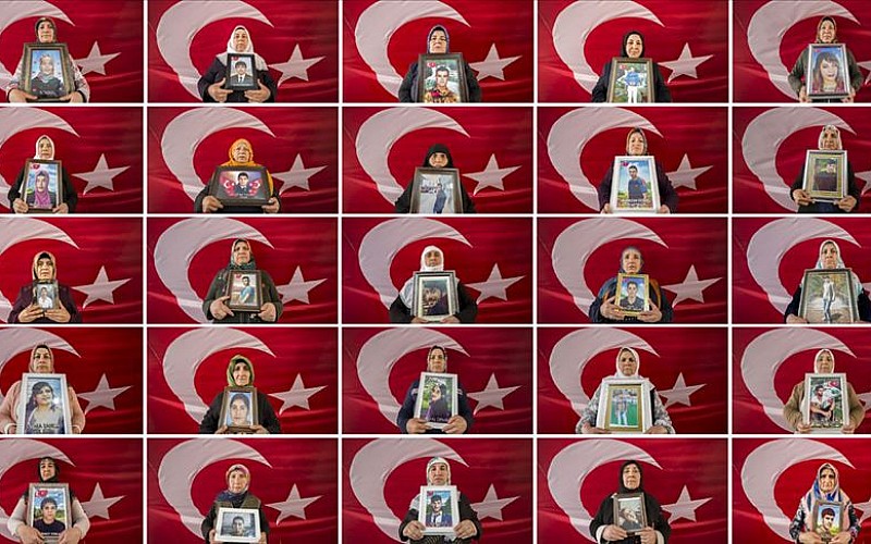 Diyarbakır annelerinden kadınlara 8 Mart çağrısı: Terörün kökünü kurutalım