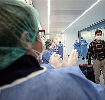 Türkiye'de Kovid-19'dan iyileşen hasta sayısı 3 bin 957'ye ulaştı