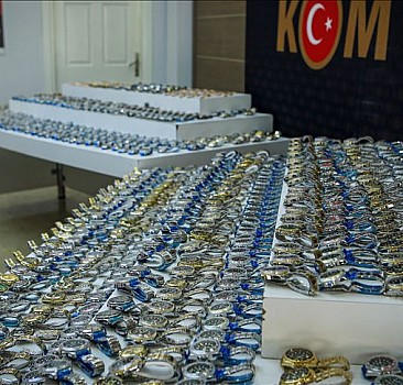 İstanbul'da 6 bin 88 imitasyon kol saati ele geçirildi