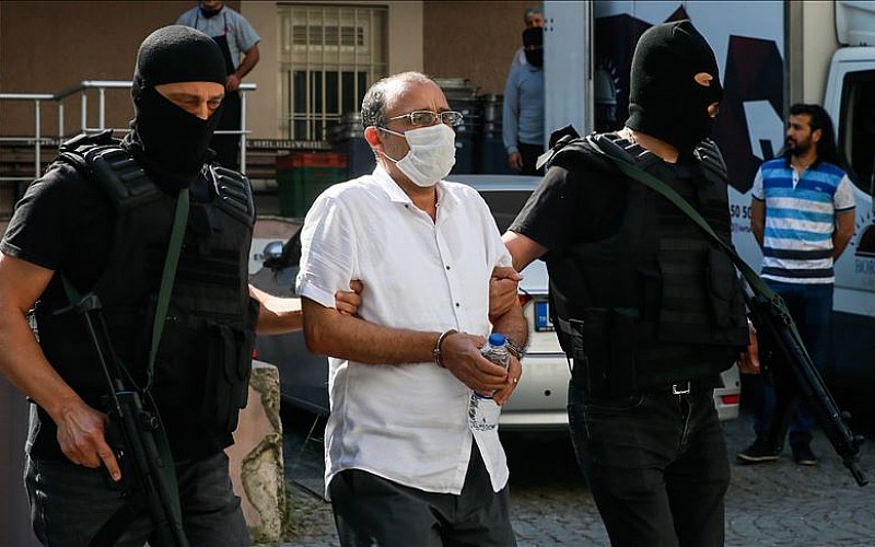 Kırmızı bültenle aranırken İzmir'de yakalanan DHKP/C üyesi tutuklandı